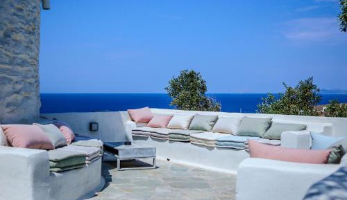 Villa with Sea View