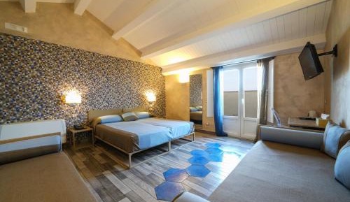 Quadruple Room with Garden View