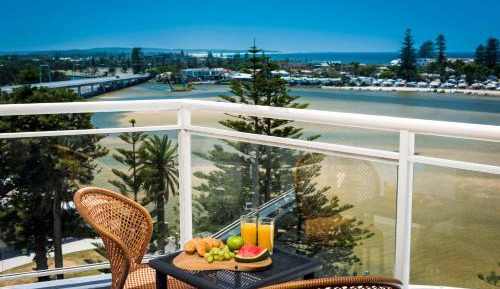 Studio with Ocean View - Daily Housekeeping