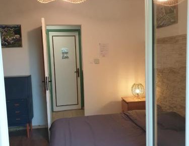 Standard Double Room with Shared Bathroom