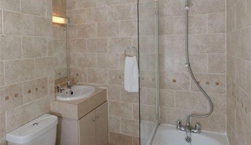 Quadruple Room with Bath