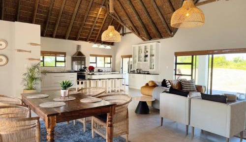 Three-Bedroom Holiday Home 