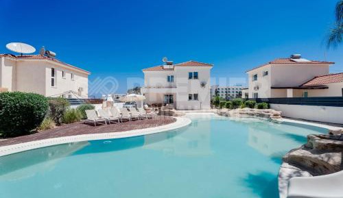 Villa with Private Pool