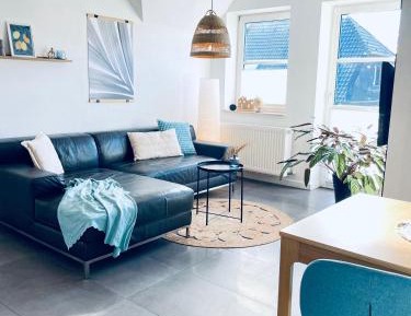 One-Bedroom Apartment with View