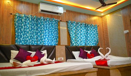 Deluxe Quadruple Room