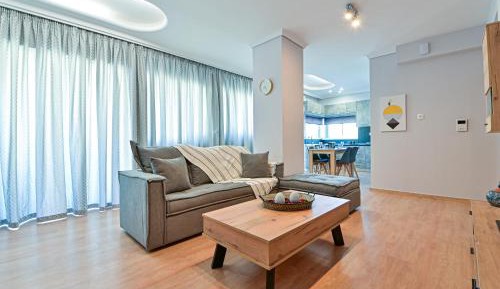 Two-Bedroom Apartment with Harbor View