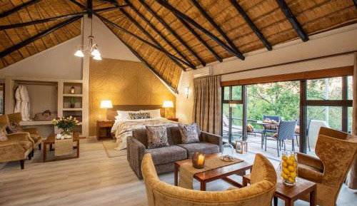 Suite with 2 Game Drives