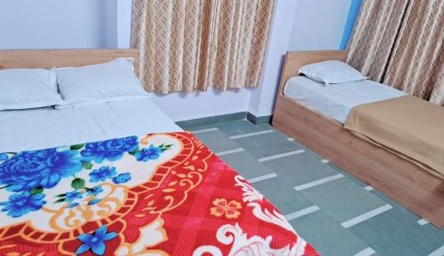 Basic Triple Room