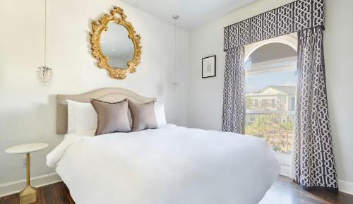 Spacious Queen Room