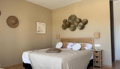 Deluxe Double or Twin Room with Mountain View