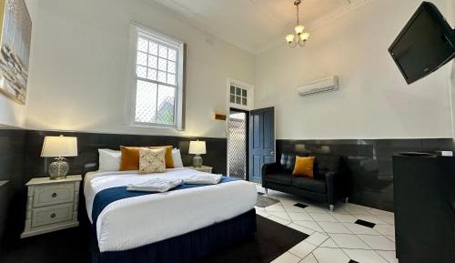 Studio Apartment