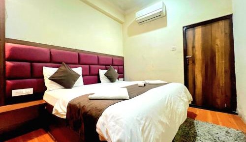Standard King Room