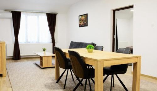 Three-Bedroom Apartment with Balcony