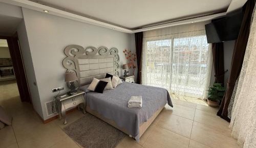 Penthouse Apartment