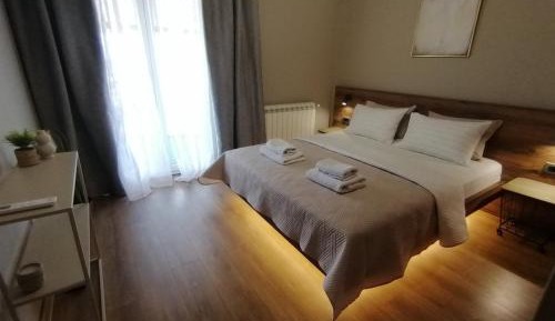 Two-Bedroom Deluxe Apartment with Ocean View