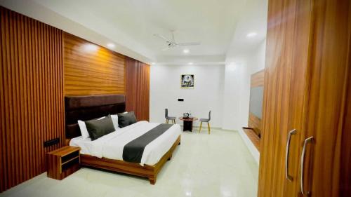 Classic Triple Room