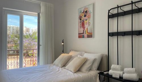 Studio with Balcony
