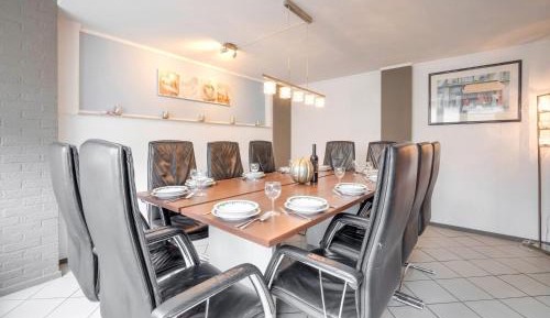 Three-Bedroom Holiday Home 