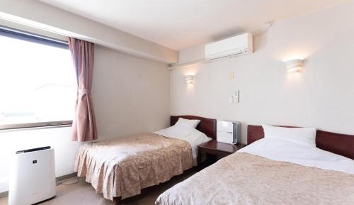 Twin Room - Non-Smoking