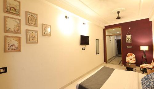 Deluxe Suite