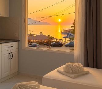 One-Bedroom Apartment with Sea View