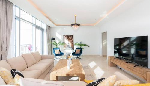 Penthouse Apartment