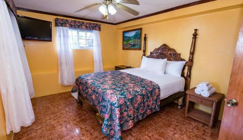 Family Room with Private Bathroom