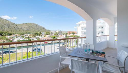 Two-Bedroom Apartment (3 Adults + 2 Children)