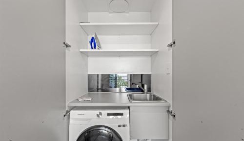 One Bedroom Apartment