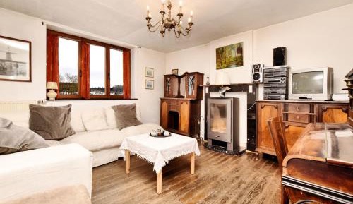 Four-Bedroom Holiday Home