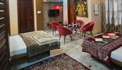 Suite with Balcony