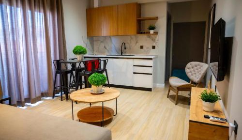 Deluxe Suite with Sea View