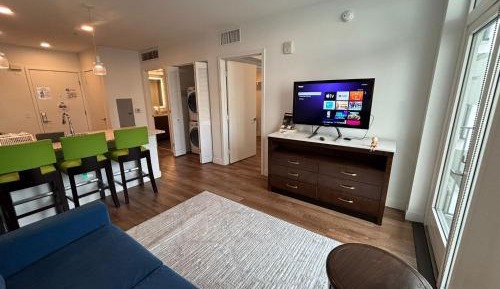 One-Bedroom Apartment with Balcony