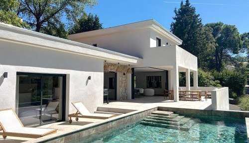 Deluxe Villa