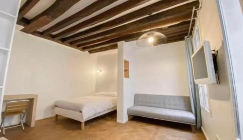 One-Bedroom Standard Apartment