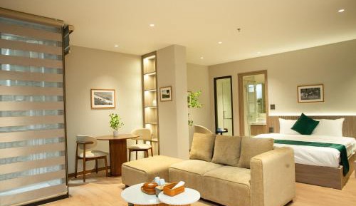 One-Bedroom Deluxe Apartment