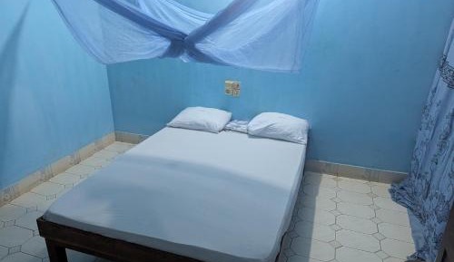 Basic Triple Room