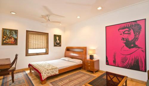 One-Bedroom Apartment with City View