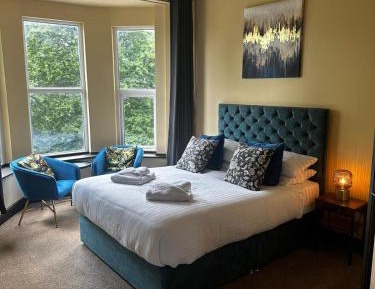 Deluxe King Room