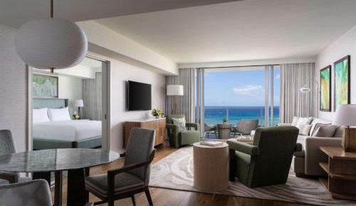Grand One Bedroom Suite with Ocean View