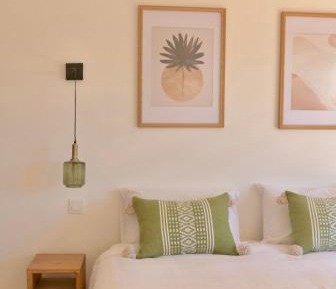 Double or Twin Room with Partial Sea View
