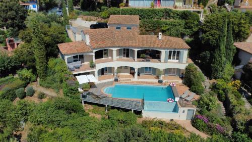 Villa with Sea View