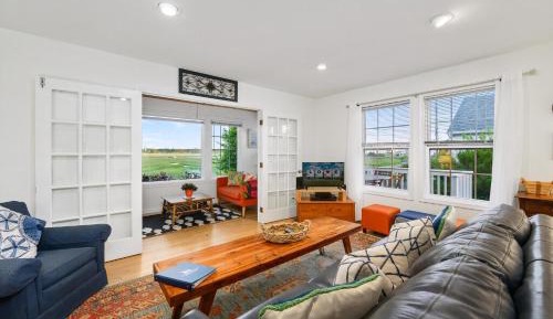 Three-Bedroom Holiday Home 