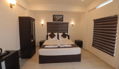 Two-Bedroom Suite