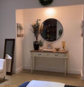 Deluxe King Suite