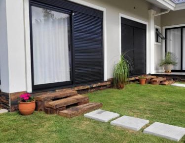 Family Room with Garden View