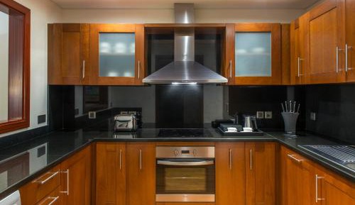 One Bedroom Suite With Complimentary Resort Beach & Pool Access, Capacity 3 Guests