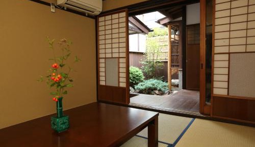 Three-Bedroom Premium Apartment