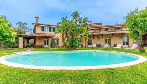 Villa with Private Pool