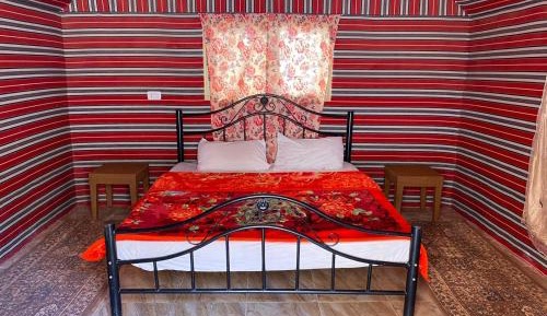 Double or Twin Room with Shared Bathroom